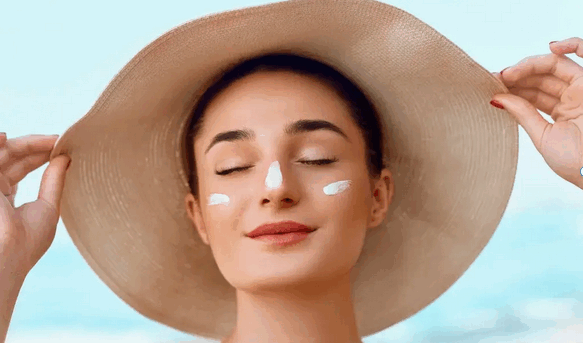 Summer is a time for sunshine, outdoor adventures, and, for many, a desire to refresh and rejuvenate their appearance with cosmetic treatments. While it’s tempting to dive into various procedures to achieve that summer-ready look, not all cosmetic treatments are suitable for the sunny season. Some can be sensitive to sun exposure or heat, potentially leading to complications. To help you navigate your options, let’s delve into the ideal cosmetic treatments to consider during summer and those best avoided.